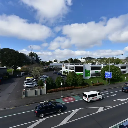 Modern Two Bedroom Epsom Apartments